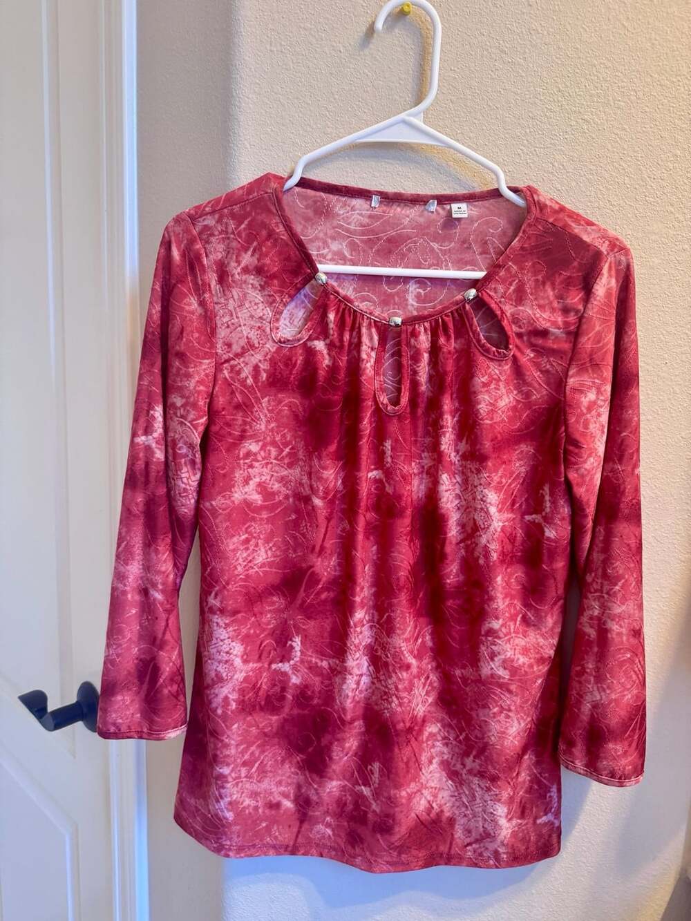 Red Tie Dye Keyhole Top Size M